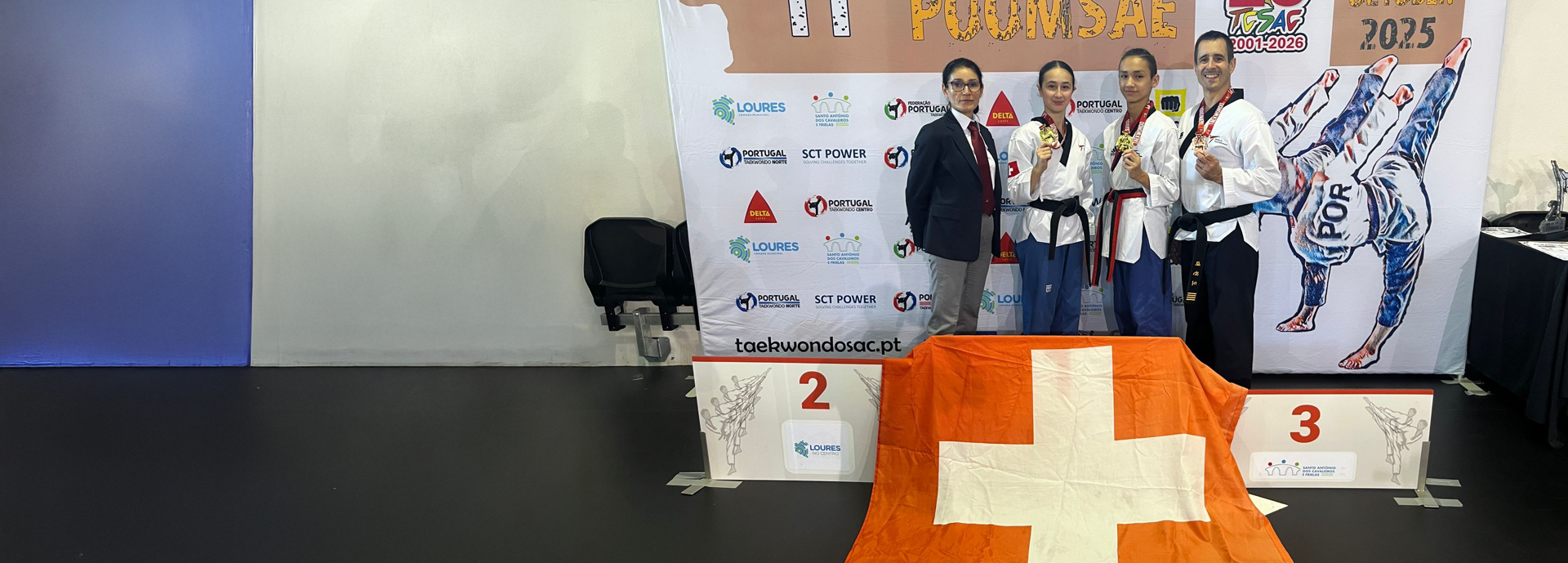 Swiss National Poomsae team photo wiht medal winners and international referee maria gilgen